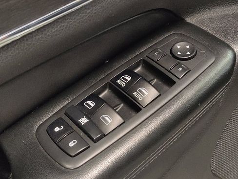 Used 2018 Jeep Grand Cherokee Limited w/ Luxury Group II AWD/4WD image 27