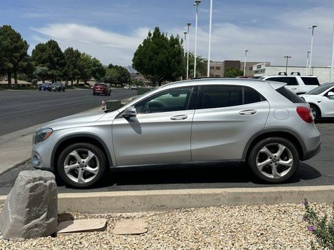Used 2018 Mercedes-Benz GLA 250 4MATIC image 6