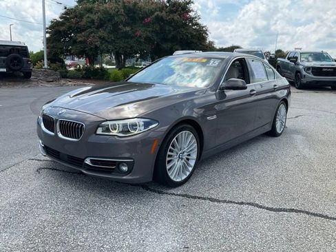 Used 2015 BMW 550i Sedan RWD image 1