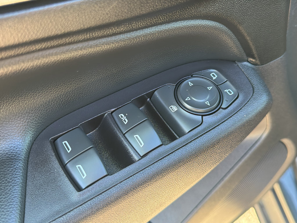 Used 2020 Chevrolet Equinox LT AWD/4WD image 12