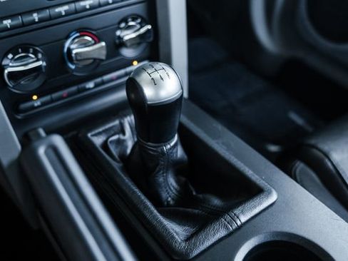 Used 2007 Ford Mustang GT Premium image 12