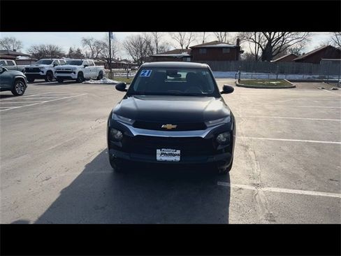 Certified 2021 Chevrolet TrailBlazer LS image 3