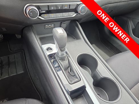 Used 2025 Nissan Altima 2.5 SV FWD image 25