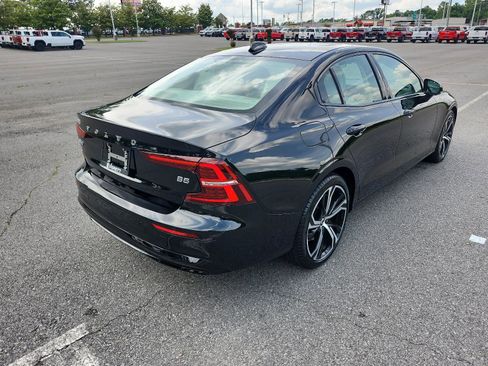 Used 2024 Volvo S60 B5 Plus FWD image 3