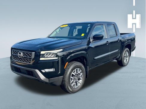 Used 2024 Nissan Frontier SL AWD/4WD image 3
