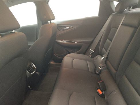 Used 2025 Chevrolet Malibu LT FWD image 18