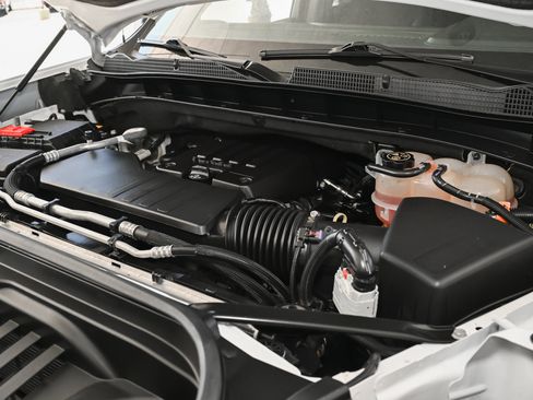 Used 2023 GMC Sierra 1500 Elevation w/ LPO, Elevation Black Package image 16