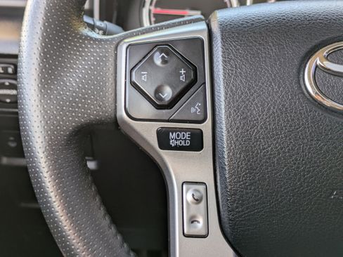 Used 2020 Toyota 4Runner Limited image 25