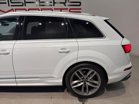 Used 2025 Audi SQ7 Prestige AWD/4WD image 6