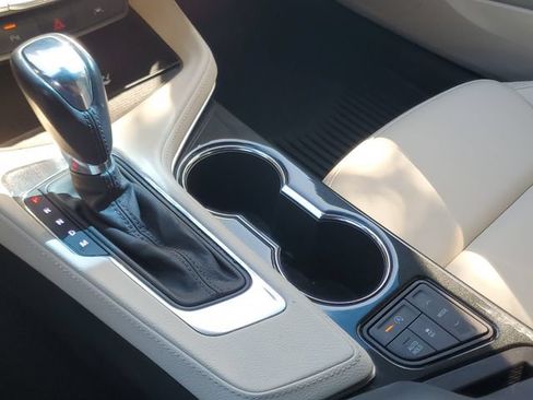 Certified 2025 Cadillac CT4 Luxury RWD image 23