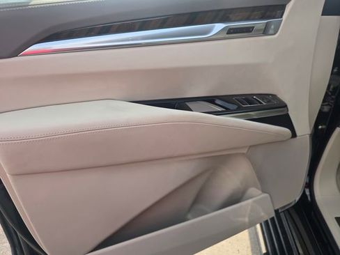 New 2026 Cadillac Escalade Platinum Sport AWD/4WD image 23