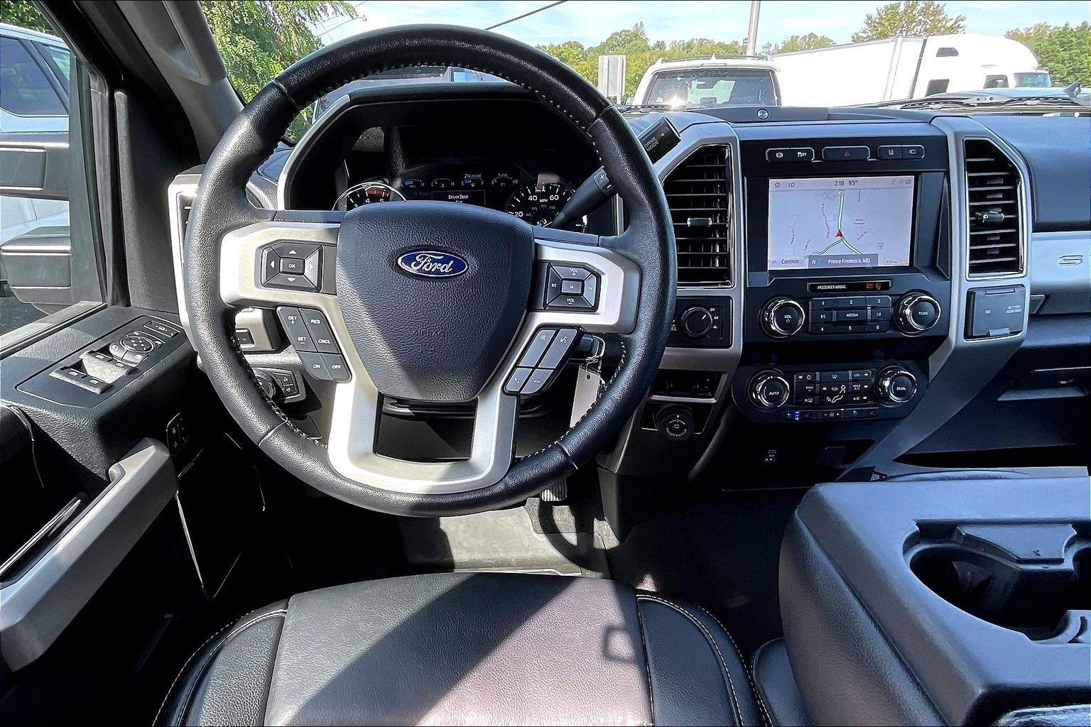 Used 2021 Ford F350 Lariat w/ Chrome Package AWD/4WD image 5