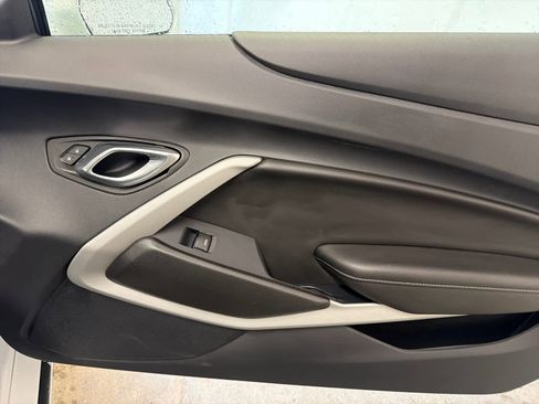 Used 2023 Chevrolet Camaro LT image 23