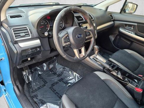 Used 2016 Subaru Crosstrek 2.0i Premium w/ Moonroof Package AWD/4WD image 10