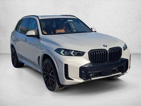 New 2026 BMW X5 sDrive40i image 6