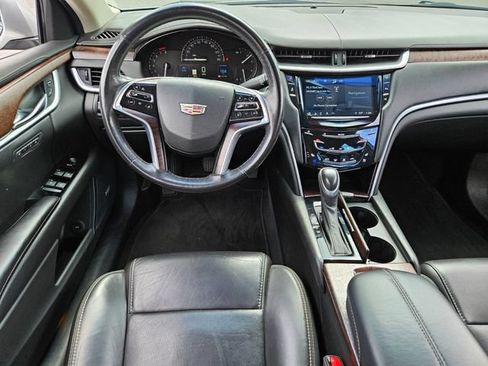 Used 2019 Cadillac XTS Luxury FWD image 12