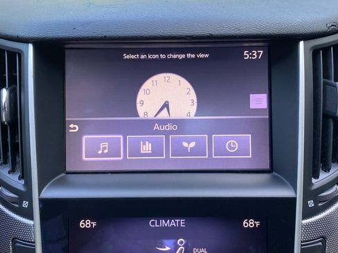 Used 2015 INFINITI Q50 w/ Moonroof Package RWD image 39