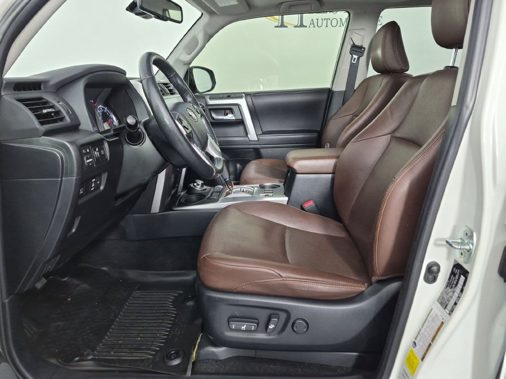 Used 2023 Toyota 4Runner Limited AWD/4WD image 16