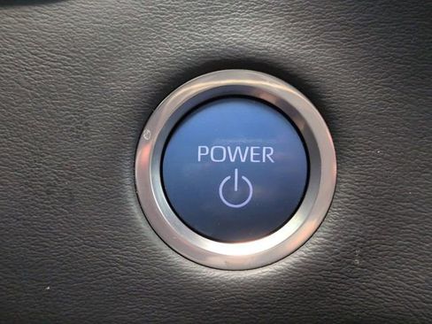 Certified 2023 Toyota Sequoia Platinum AWD/4WD image 28