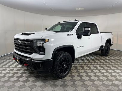 New 2025 Chevrolet Silverado 2500 LT w/ Trail Boss Package
