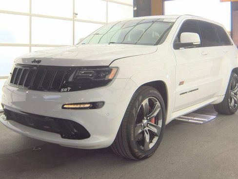 Used 2015 Jeep Grand Cherokee SRT w/ Quick Order Package 26J AWD/4WD image 1