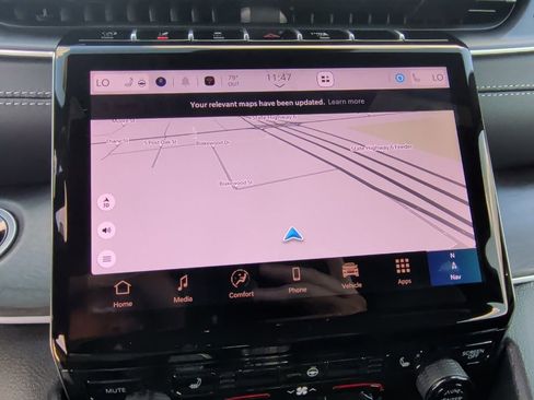 New 2025 Jeep Grand Cherokee L Limited image 27