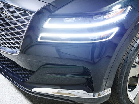 Used 2023 Genesis GV80 2.5T w/ Prestige Package image 16