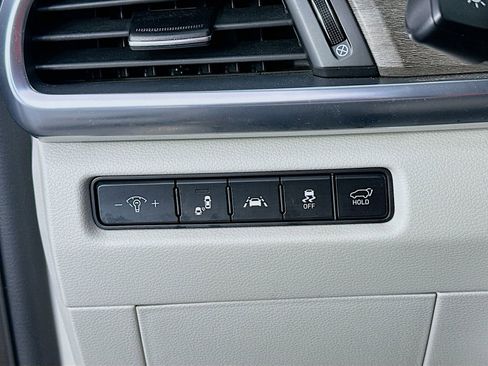 Used 2022 Kia Telluride SX w/ Nightfall Edition Package AWD/4WD image 10