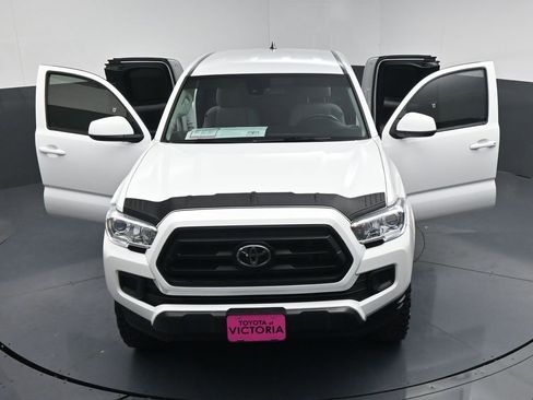 Used 2022 Toyota Tacoma SR image 24