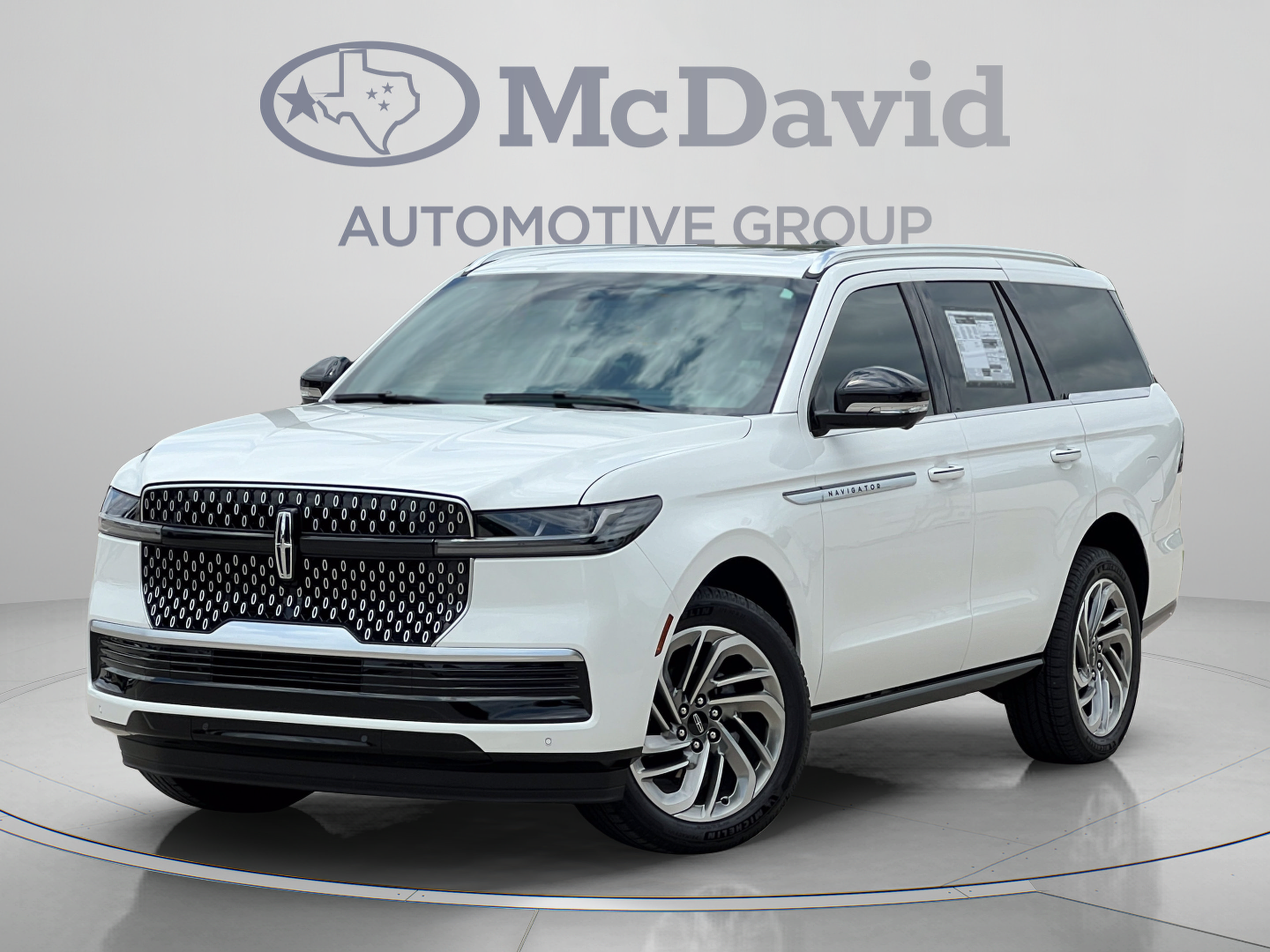 New 2026 Lincoln Navigator Reserve AWD/4WD image 1