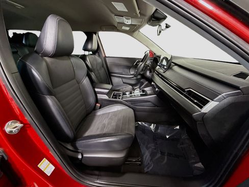 Used 2023 Mitsubishi Outlander SE Black Edition image 29