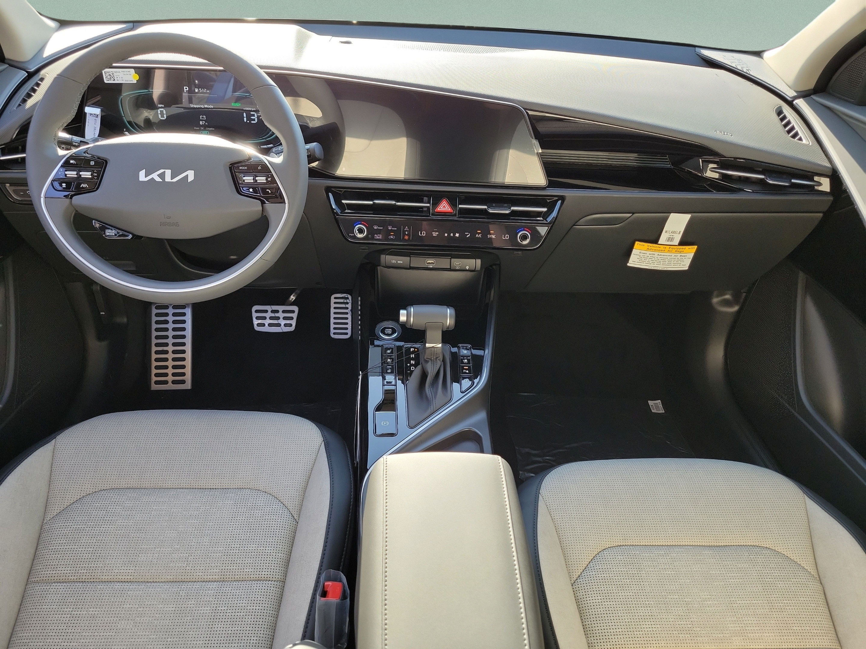 New 2026 Kia Niro SX Touring FWD image 7