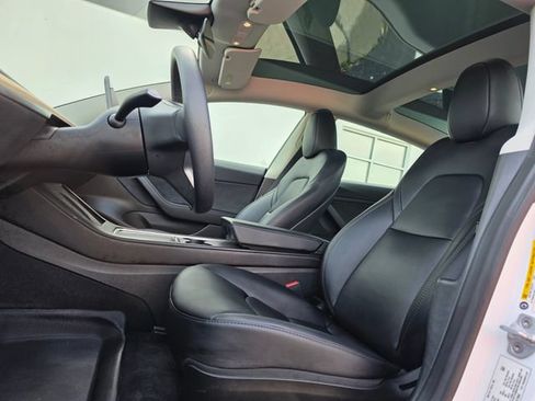 Used 2023 Tesla Model 3 Standard Range RWD image 22