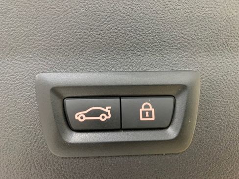 Used 2023 BMW X4 xDrive30i w/ M Sport Package image 78