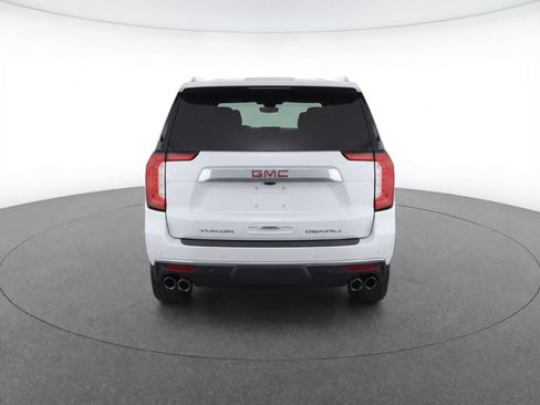 Used 2021 GMC Yukon XL Denali w/ Denali Ultimate Package image 7