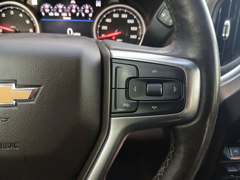 Used 2019 Chevrolet Silverado 1500 LTZ AWD/4WD image 25