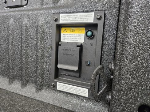 New 2025 Ford F250 Lariat w/ Lariat Ultimate Package image 9