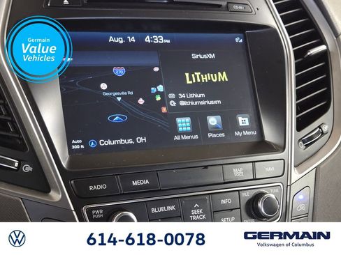 Used 2017 Hyundai Santa Fe Limited AWD/4WD image 22