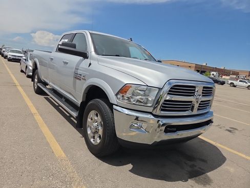 Used 2018 RAM 2500 Big Horn AWD/4WD image 2