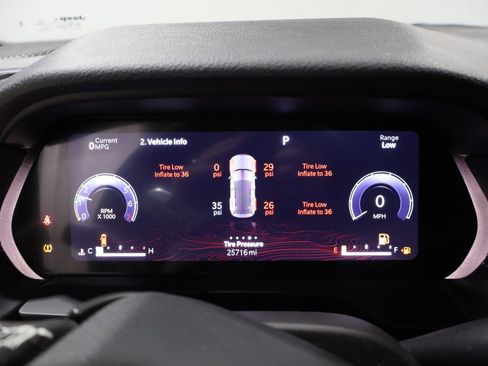 Used 2024 Jeep Grand Cherokee Altitude image 44