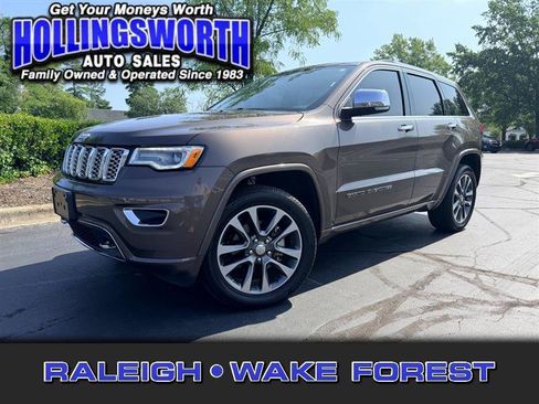 Used 2017 Jeep Grand Cherokee Overland AWD/4WD image 1