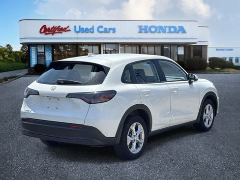 Used 2024 Honda HR-V LX image 5