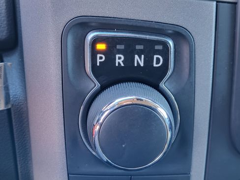 Used 2015 RAM 1500 Express image 14