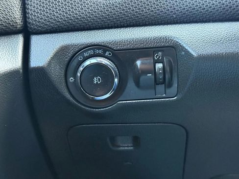 Used 2016 Chevrolet Cruze LT w/ Sun And Sound Package image 25