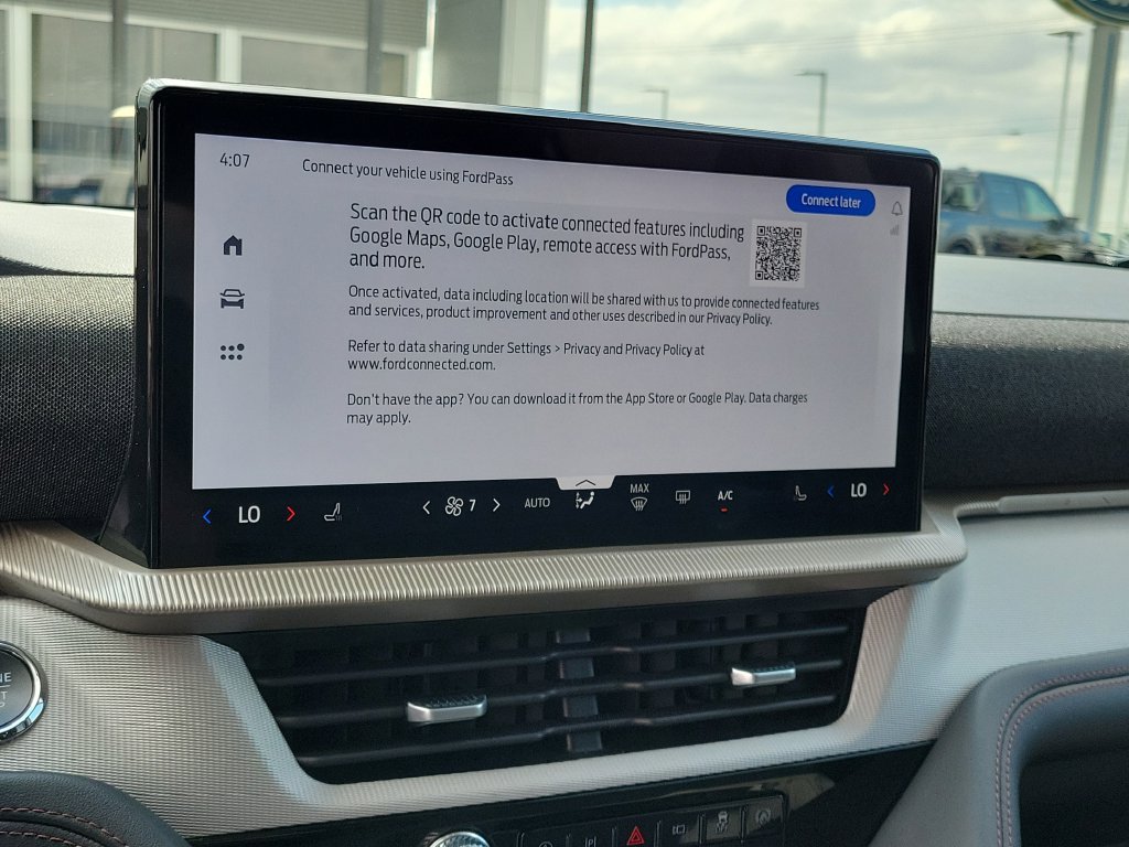 Certified 2025 Ford Explorer Active RWD image 27