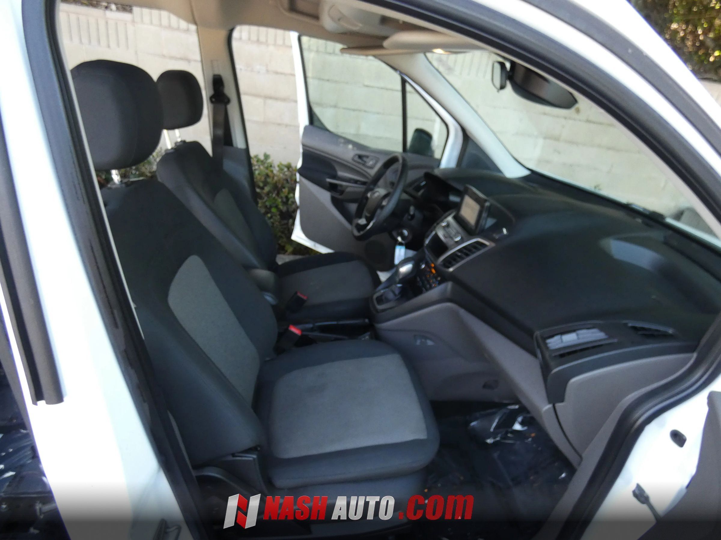 Used 2019 Ford Transit Connect XL FWD image 23