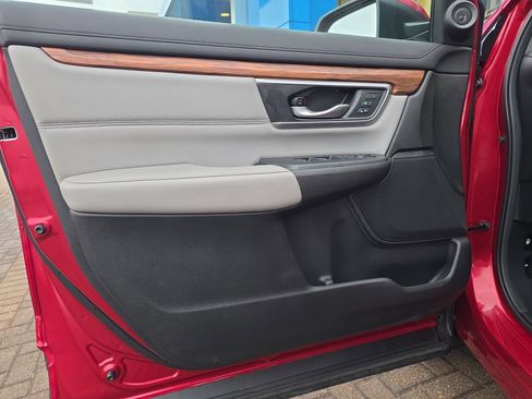Used 2020 Honda CR-V Touring image 13