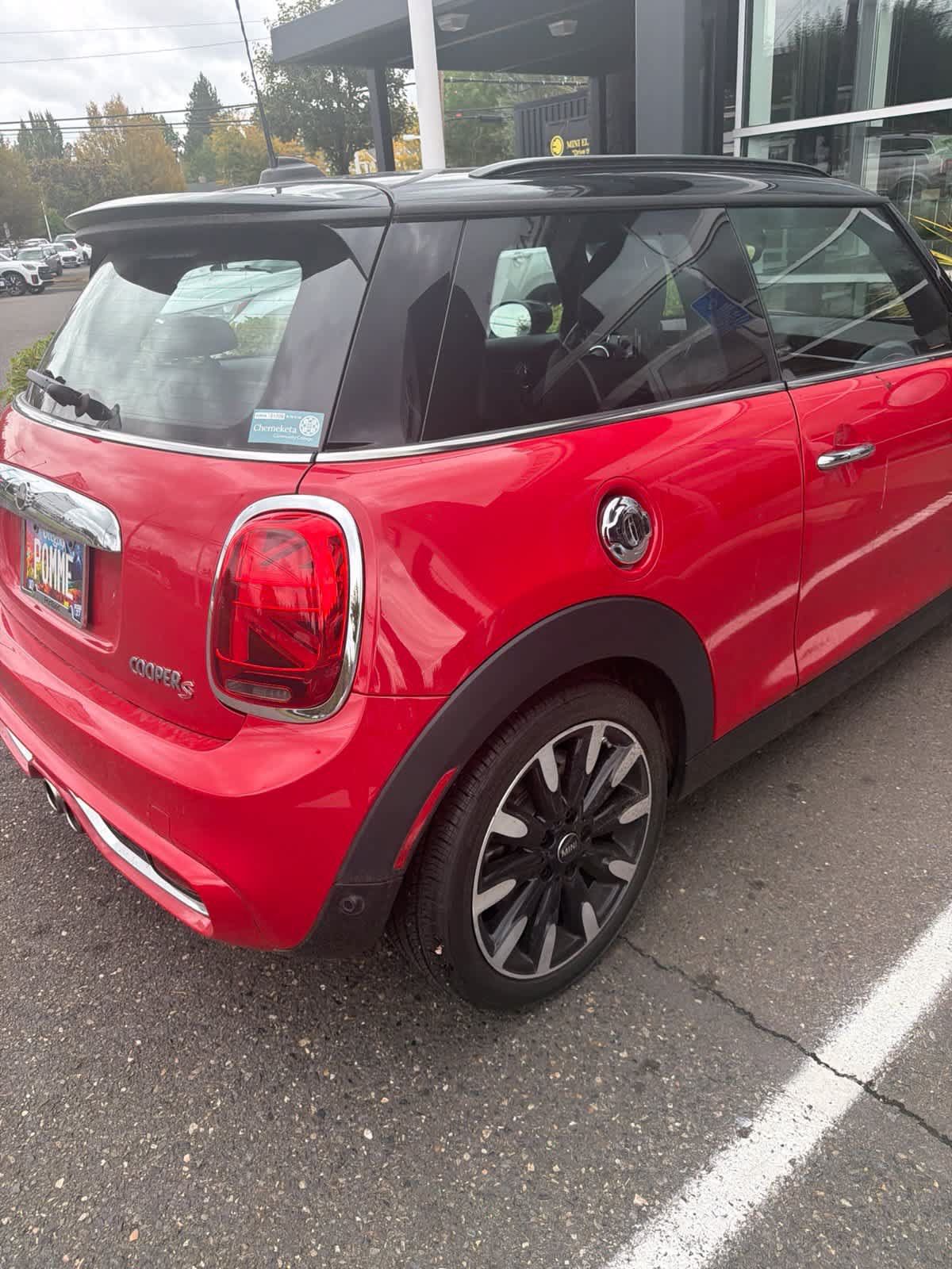 Used 2020 MINI Cooper S w/ Premium Package FWD image 6