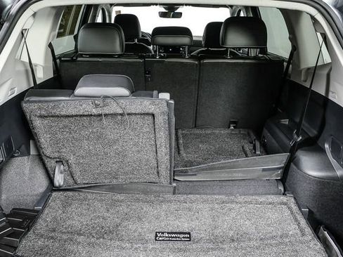 Certified 2023 Volkswagen Tiguan SE image 32