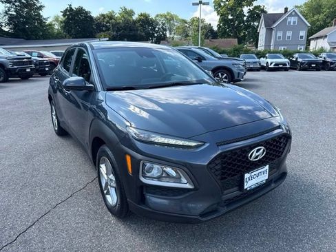 Used 2019 Hyundai Kona SE AWD/4WD image 4